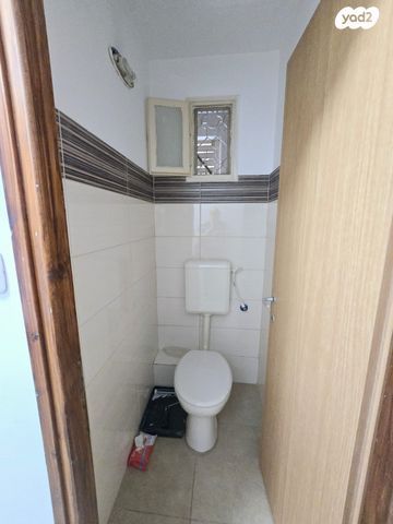 דירה, הפרחים, אשכול, כרמיאל