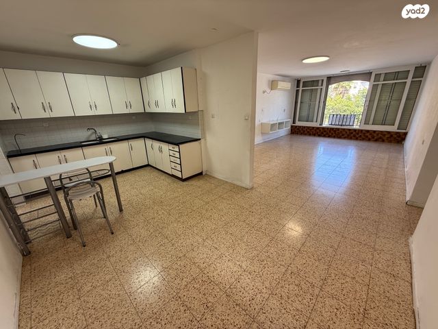 דירה, נייברג, טבריה