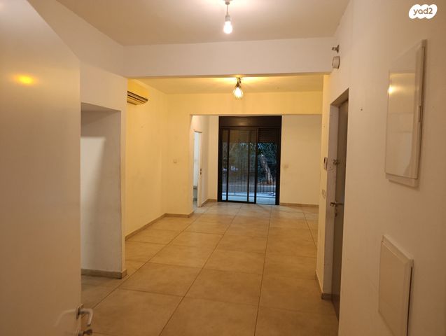 דירה, בורוכוב, גבעתיים