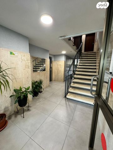 דירה, שדרות ירושלים, תל אביב יפו