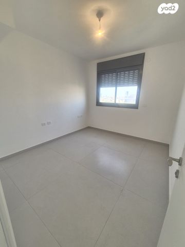 גג/ פנטהאוז, אסירי ציון, קרית שלום, תל אביב יפו