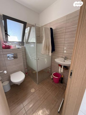 דירה, הרבי מלובאוויטש 33, השחר, דימונה