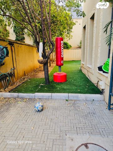 בית פרטי/ קוטג', חיים הרצוג, גדרה הצעירה, גדרה