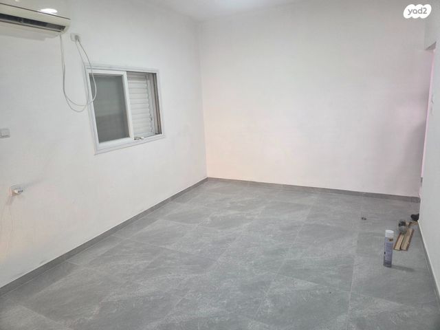 דירה, יהושע חנקין, נאות שושנים, חולון