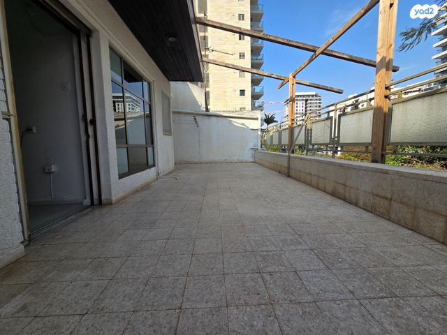 בית פרטי/ קוטג', קרית אונו