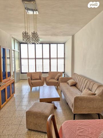 דירה, רוטשילד 39, בת ים