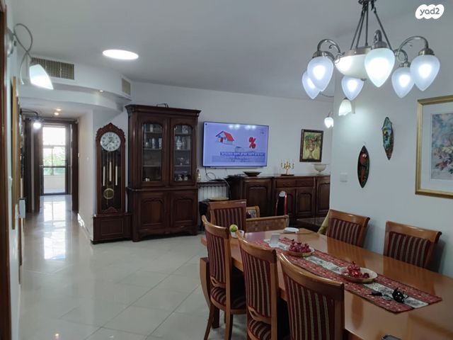 דירה, פרץ ברנשטיין, רמת שרת, ירושלים