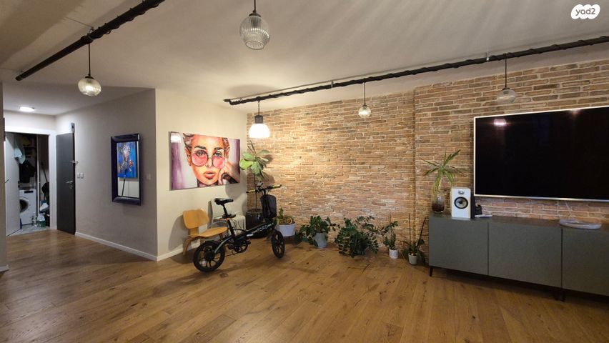 דירה, ה' באייר, הצפון החדש - כיכר המדינה, תל אביב יפו