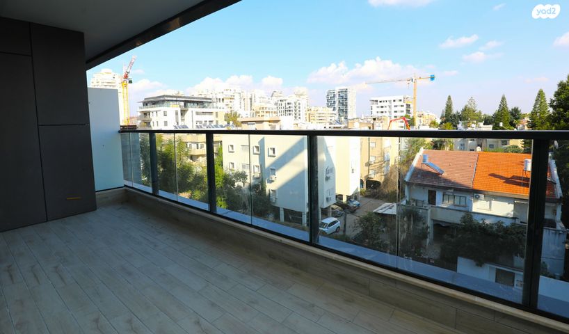 דירה, בראשית, אלון, רמת השרון