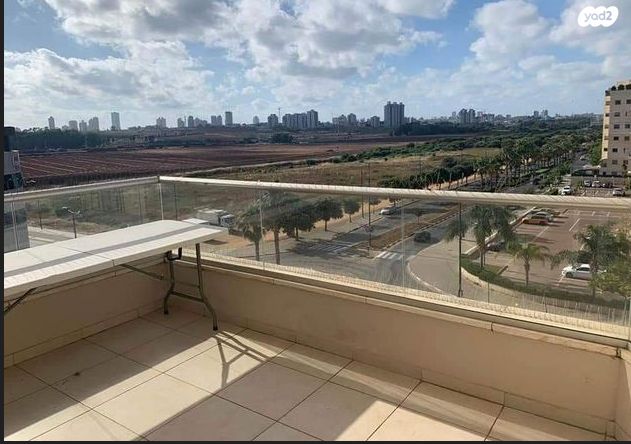 שדרות טום לנטוס 59