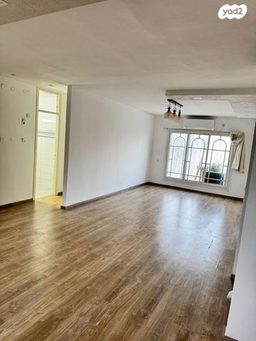 דירה, מבצע נחשון, שכונה ו', באר שבע