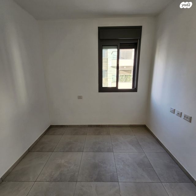 דירת גן, לח"י 27, בני ברק