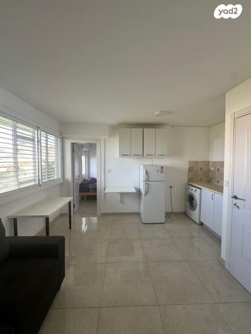 הרב הרצוג 36