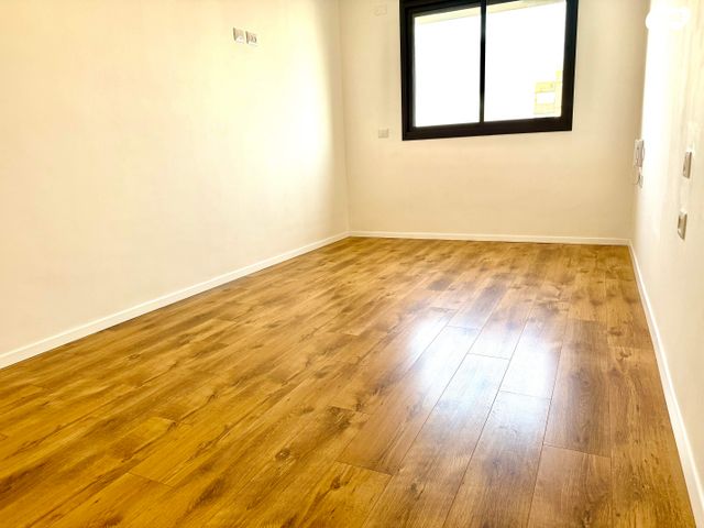 דירה, שדרות ח"ן, הרצליה