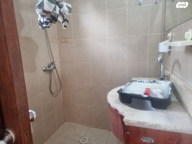 דירה, ב' / צפון מערב העיר, רחובות