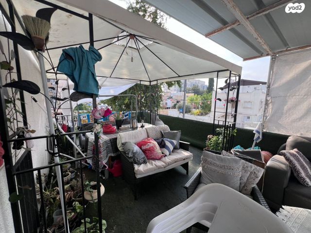 גג/ פנטהאוז, הסנהדרין 33, ג'סי כהן, חולון