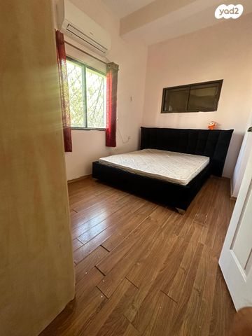 דירה, דוד רזיאל, תל עמל, חיפה