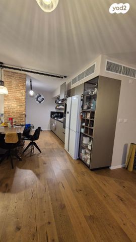 דירה, ה' באייר, הצפון החדש - כיכר המדינה, תל אביב יפו