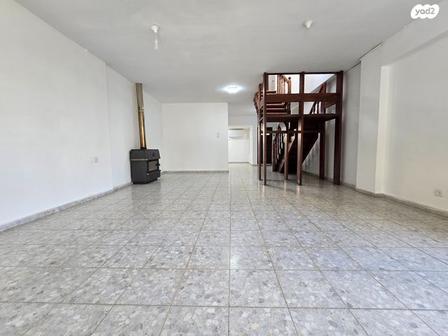 בית פרטי/ קוטג', קרית אונו