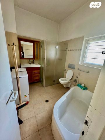 דירה, הרב חיים ברלין, קרית שמואל, ירושלים