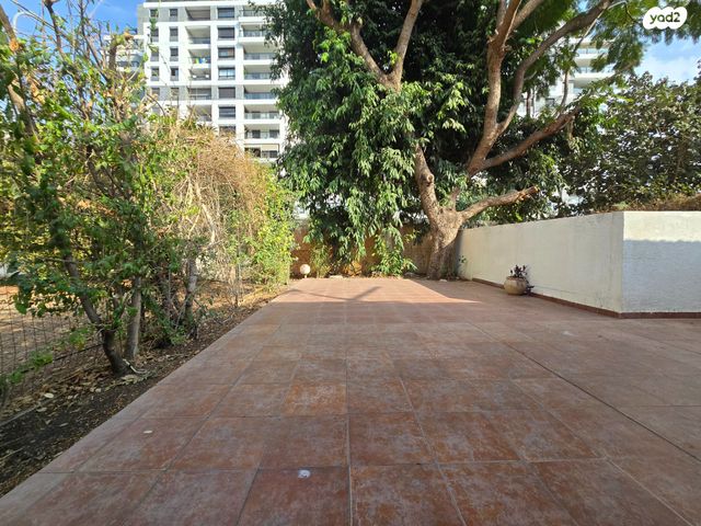 בית פרטי/ קוטג', קרית אונו