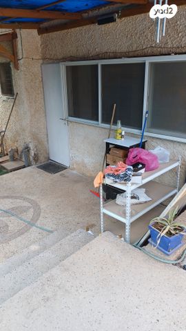 יחידת דיור, שיכון פועלים א', הוד השרון