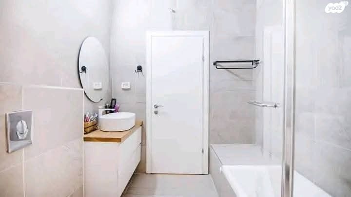 דירה, ביאליק, מרכז, קרית עבודה, חולון