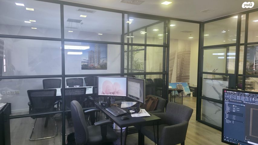 עין הקורא 10