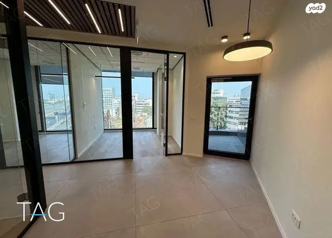 משרדים, דרך מנחם בגין 13, בורסה, רמת גן