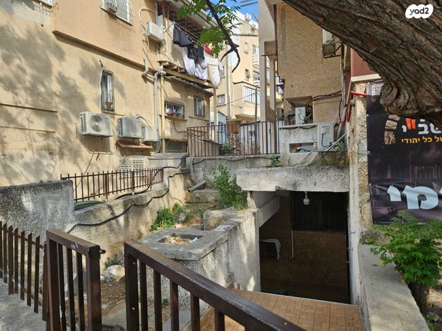 משרדים, רמב"ם, בני ברק