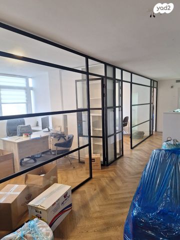 משרדים, חיים משה שפירא, רובע ד', אשדוד