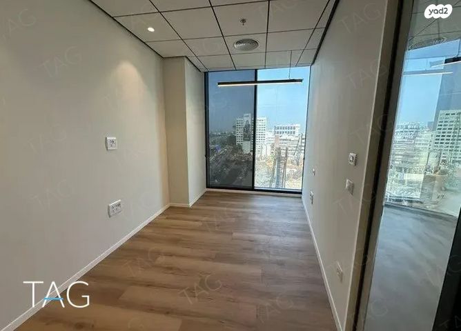 משרדים, דרך מנחם בגין 13, בורסה, רמת גן