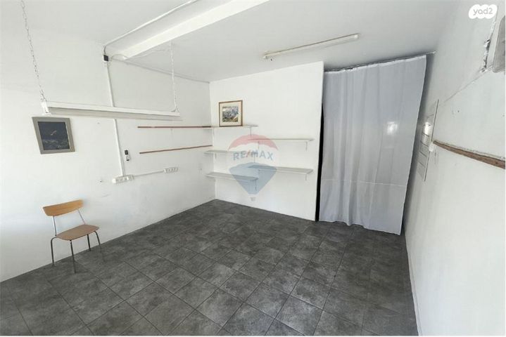 חנויות/ שטח מסחרי, ארלוזורוב 54, שכונת חשמונאים, מרכז העיר א, רמת גן