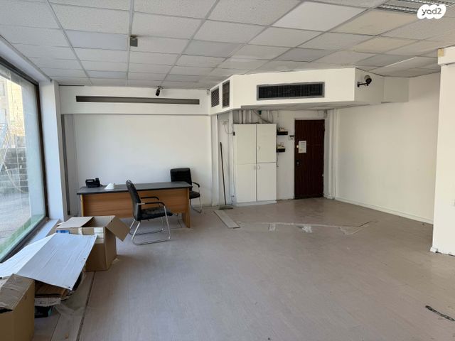 חנויות/ שטח מסחרי, דרך מנחם בגין, בורסה, רמת גן