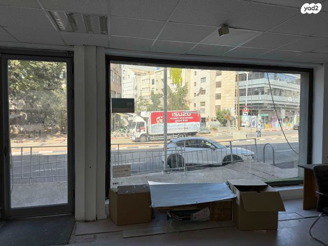 חנויות/ שטח מסחרי, דרך מנחם בגין, בורסה, רמת גן