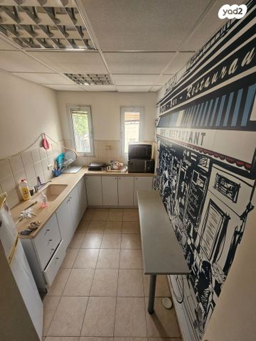 משרדים, חסן שוקרי, הדר מרכז, חיפה