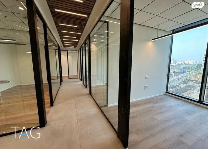 משרדים, דרך מנחם בגין 13, בורסה, רמת גן