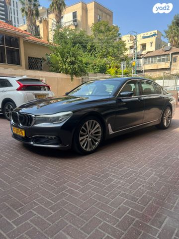 מודעת רכב ב מ וו סדרה 7