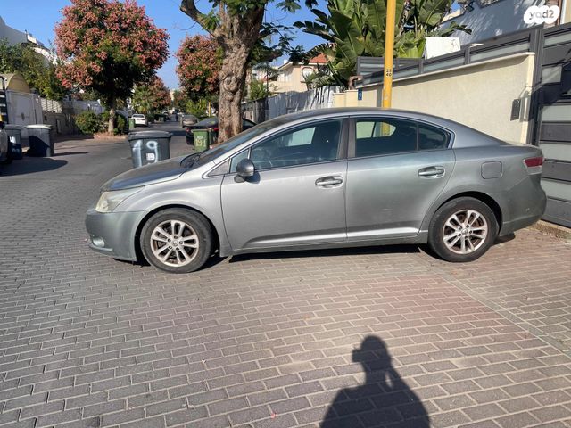 מודעת רכב טויוטה אוונסיס