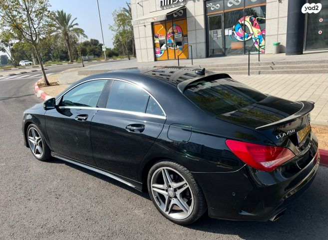 מודעת רכב מרצדס-בנץ CLA