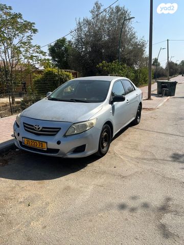 טויוטה קורולה