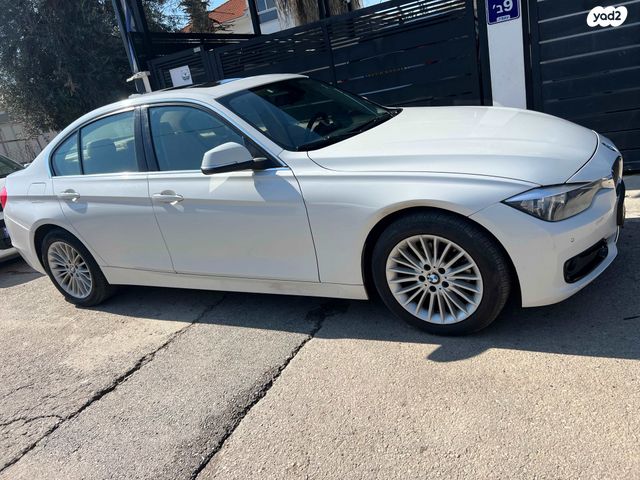 מודעת רכב ב מ וו סדרה 3