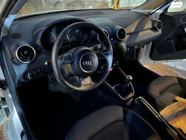 מודעת רכב אאודי A1