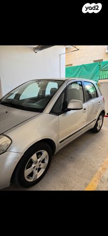 סוזוקי SX4