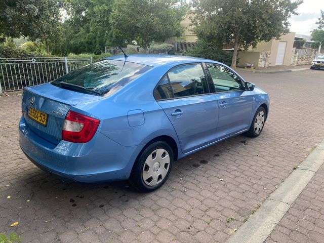 סקודה ראפיד