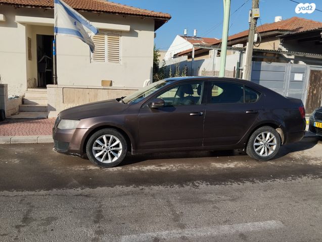 סקודה אוקטביה