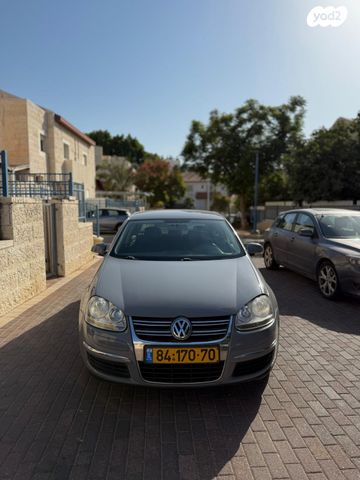 מודעת רכב פולקסווגן ג'טה