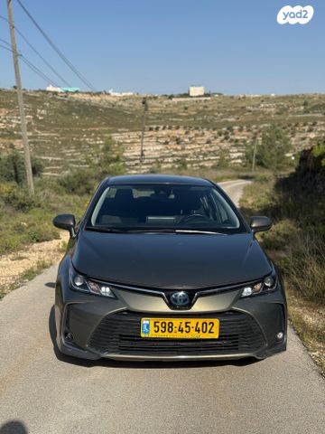 טויוטה קורולה