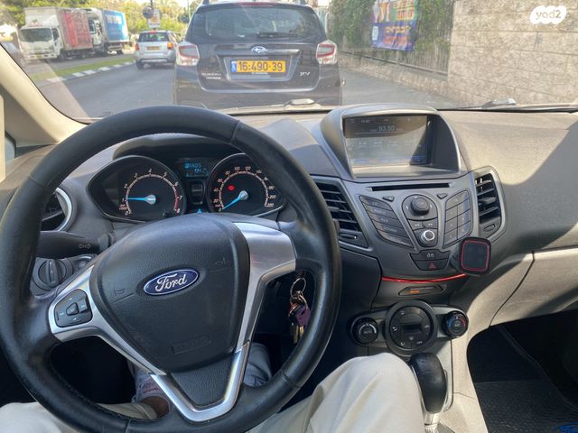 מודעת רכב פורד פיאסטה