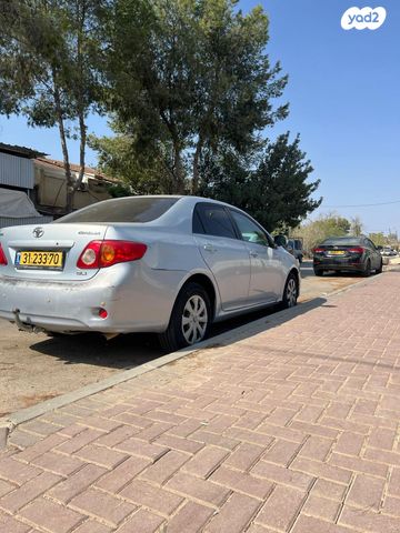 טויוטה קורולה